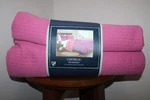 Daniel Cremieux Reversible Quilt Mini Set 3PCS Pink / Purple Full Queen Size. Fixed Price $69.99.