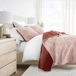 Luxury Lightweight Reversible Quilted Coverlet Set - Becky Cameron (matching. Fixed Price $58.10.