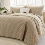 Andency Beige King Size Quilt Bedding Set (106X96 (106*96 In),. Fixed Price $63.99.