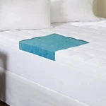Comforpedic From Beautyrest 4-INCH Gel Memory Foam Mattress Topper Queen. Fixed Price $75.49.