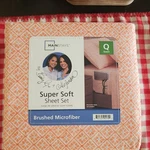 4-PIECE Orange Warm Geo Super Soft Microfiber Bed Sheet Set, Queen. Fixed Price $25.00.