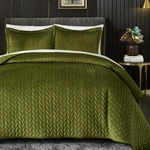 Ivellow Velvet Quilt King Size, Green Lightweight Bedspread Full Soft Reversi.... Fixed Price $107.04.