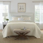 Quilt Set King 100% Cotton Reversible All Season Felicity Laura Ashley Bedding. Fixed Price $129.99.