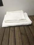 Linea Casa Sferra Matelasse F/queen Coverlet & Euro Shams White 92X86 Italy. Fixed Price $155.00.