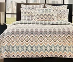 Max Studio Bright Polka Dot Zig Zag Full Queen Quilt Set / Pillow Sham. Fixed Price $99.95.