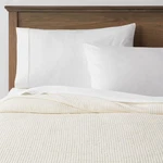 Threshold Quilt Jacquard Double-cloth Solid Oeko-tex, Cream, Full/queen. Fixed Price $33.99.