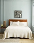 Nwt Quince Organic Ribbed Cotton Coverlet Full Queen Set Ivory Msrp $130. Fixed Price $79.99.