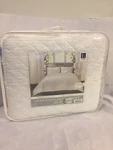 New 3 Pc White Ava Diamond Lush Oversized Cotton Quilt Full Queen 92 X. Fixed Price $99.00.