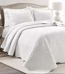 3-PIECE King Medallion Scallop Oversized Embroidered Bedspread Set White Lush. Fixed Price $92.56.