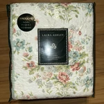 3 Pc Laura Ashley Ashfield Floral Shabby Roses Reversible Full/queen Quilt Set. Fixed Price $125.00.