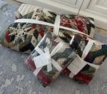 Nwt 3PC Pottery Barn Winter Wreath King Quilt, & 2 Shams Christmas Tree. Fixed Price $448.79.
