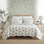 Laura Ashley Full/queen Portland Floral Quilt Reversible Scallop Edges Cotton. Fixed Price $105.00.