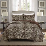 Grandlinen 3-PIECE King Quilt Set Fine Animal Print Oversized (118" X 95.... Fixed Price $79.66.