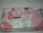 3 Pcs Style Happy Rae King Duvet Cover & Shams Set Pink Green Floral New. Fixed Price $75.00.