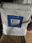 Brand New Caribbean Joe Coastal 3-PIECE Full/queen Quilt Set. Fixed Price $54.81.