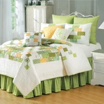 Gracie King Quilt. Fixed Price $123.99.