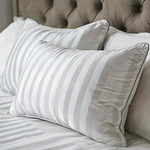 White Luxury Feather Down Fluffy Bed Pillows 500 Thread Count Queen Size. Fixed Price $94.99.