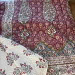 Pottery Barn King Sz 109% Cotton Quilt Red Cream Floral Print Reversible.. Fixed Price $129.00.