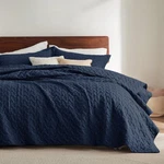 Bedsure Queen Quilt Lightweight Bedspread Basket Weave Navy Blue - 90"X96". Fixed Price $64.07.