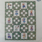 1996 Simple Sues Subonnets 40X52" Wall Lap Throw Quilt Pattern & Template. Fixed Price $24.93.