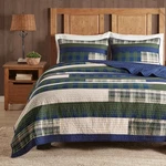 Transform Your Bed Year Round - Woolrich Reversible Quilt Set Full Queen. Fixed Price $154.99.