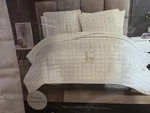 Hallmart Collectibles Lyndon 3 Piece Dove White Full/queen Coverlet Set. Fixed Price $50.00.