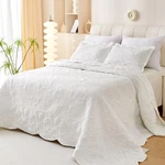Oversized King Quilt California Lightweight Bedding Set Reversible .... Fixed Price $85.89.