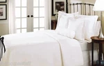 Virah Bella Neveah 3-PIECE Queen Quilt Set White Basketweave Bedding Shams Nwt. Fixed Price $87.00.