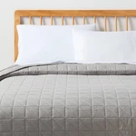 Full/queen Microfiber Quilt Gray - Room Essentials. Fixed Price $12.74.
