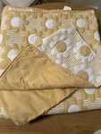 Mytex Llc Yellow White Floral Quilt 86X86 Cotton Polyester All Seasons Bedroom. Fixed Price $42.00.