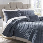 Croscill Carissa King Quilt, Periwinkle. Fixed Price $300.00.