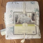 Mary Jane Home Quilt Set Twin Size Foulard & Flowers 80X110 100 Cotton Nwt. Fixed Price $32.99.