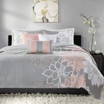 Madison Park Lola 100% Cotton Quilt Set - Casual Floral Channel Design, Californ. Fixed Price $175.99.