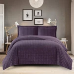 Royal Hotel Bedding Queen Velvet Quilt Set Oversized Plush Luxury Coverlet. Fixed Price $126.92.