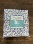 New Waverly Medallion Blue White Floral King Quilt Set 3PC. Fixed Price $93.99.