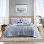 Quilt Set, Reversible Cotton Bedding With Matching Shams, Mediterranean King. Fixed Price $69.00.