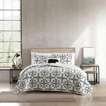 Eddie Bauer - Quilt Set, Reversible Cotton King, Arrowhead Charcoal. Fixed Price $113.58.