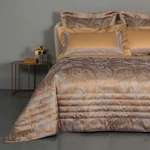 $3200 New Frette Lux Mogador Coverlet Light Quilt Beige Silk Jacquard King Queen. Fixed Price $1200.00.
