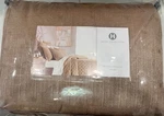 New Hotel Collection Yarn Dye Full/queen Coverlet Quilted & Pillowshams Set. Fixed Price $200.00.