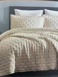 New Donna Karan Home Meditate Quilt Queen Gold Linen Silk Blend. Fixed Price $256.00.