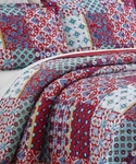Rt Designers Brentwood Kamara 3-PIECE Reversible King Quilt Set. Fixed Price $84.80.