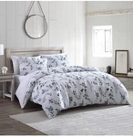 Nip Brielle Home Gardiner King Comforter & Shams Set 3PC. Fixed Price $122.19.