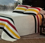 New Pendleton Queen Quilt & Shams Set Glacier Park Classic Stripe 100% Cotton 3P. Fixed Price $168.00.