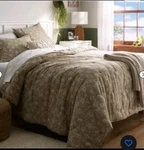Threshold Full/queen Size Quilt Set With 2 Standard Shams Lofty Cotton Voile. Fixed Price $69.95.