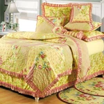 Gabrielle Full/queen Quilt. Fixed Price $115.99.