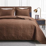 Oversized King 120 X Quilt Bedding Set - Coin Pattern Brown Lightweight Loves. Fixed Price $89.99.