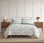 Laura Ashley Full/queen Reversible Quilt Bedding Set Green New Gorgeous. Fixed Price $72.75.