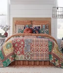 Studio Alanna King Quilt Mini Set New. Fixed Price $183.20.