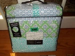 Nip Kensie Home Aqua/white/green King Quilt & Shams Set 3PC. Fixed Price $75.19.