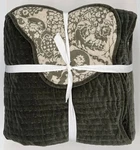 Pottery Barn Velvet Scallop Edge Reversible Full / Queen Quilt Loden Green. Fixed Price $209.95.